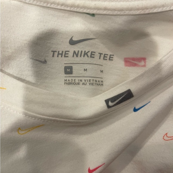 Mens Nike T-shirt - Picture 2 of 2